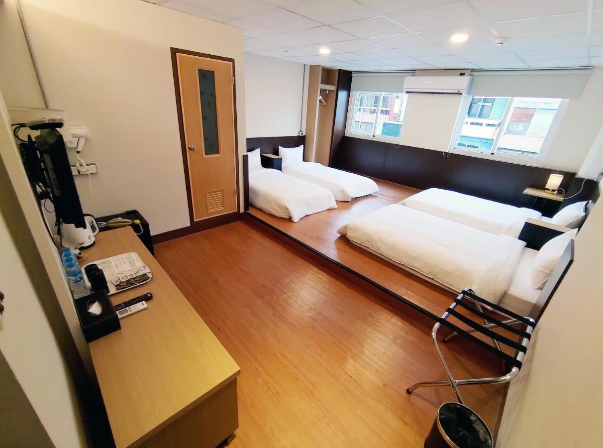 富裕商旅 Rich-Hotel T'ai-tung Dış mekan fotoğraf